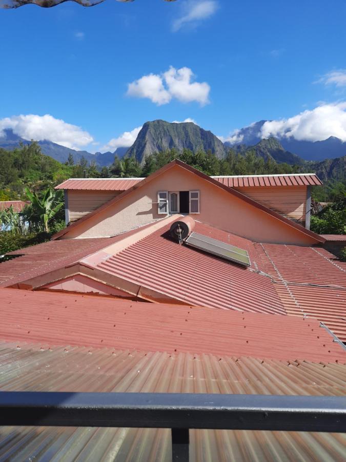 Villa Cascades de la mare à poule d'eau Salazie Esterno foto